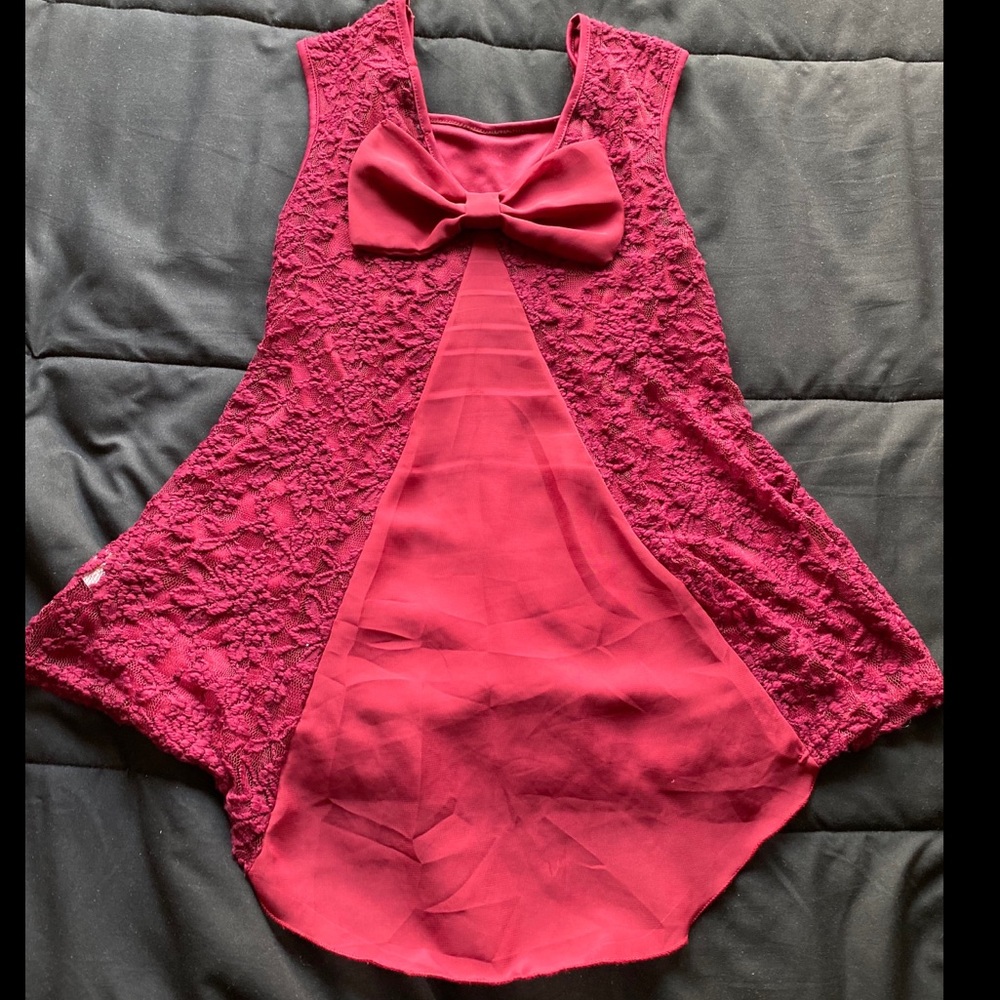 Lace red shirt